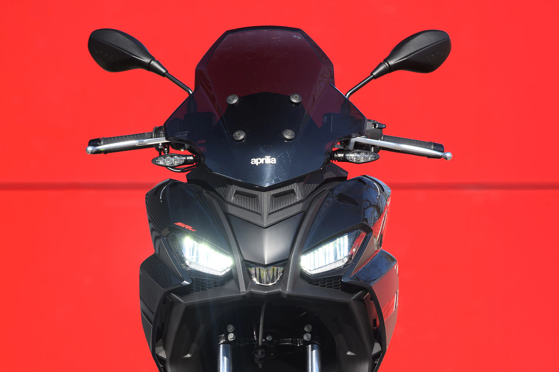 Aprilia SR GT 125 (2025) — 1 000€ de remise immédiate — vue 4
